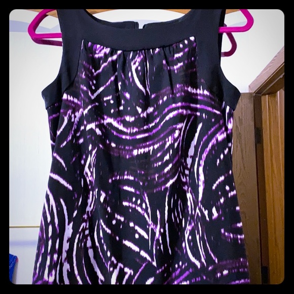 Super cute Dress with Pockets!!!! - Picture 1 of 5